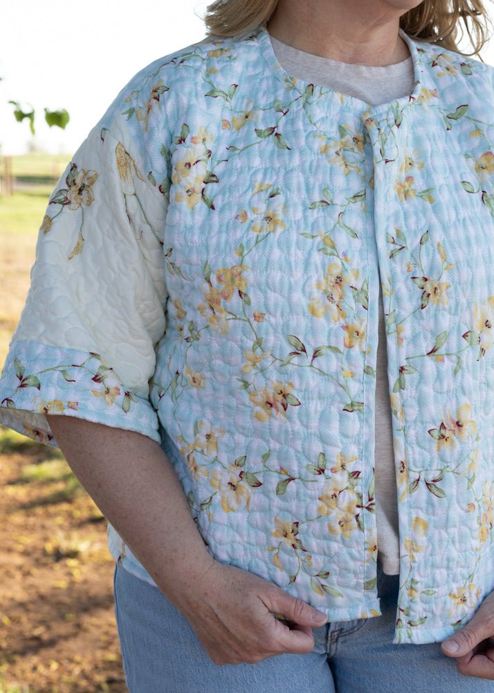 Floral Cottage in Pinky
