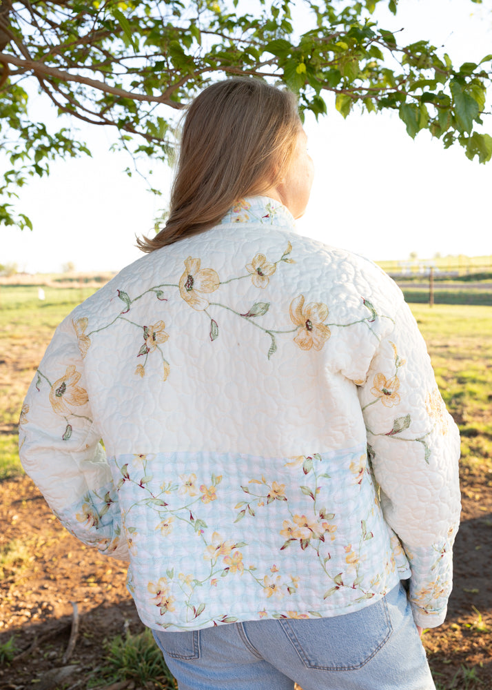Floral Cottage in Pinky (Long Sleeve with Collar)
